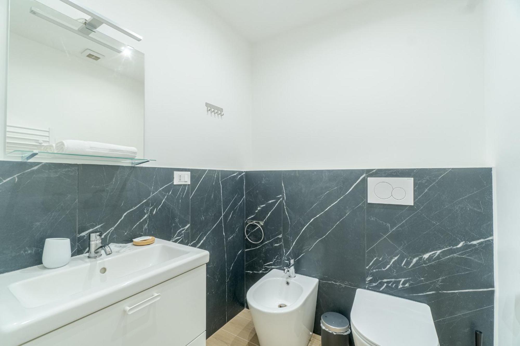 Quadrilatero Romano! Elegant Flat Торино Екстериор снимка